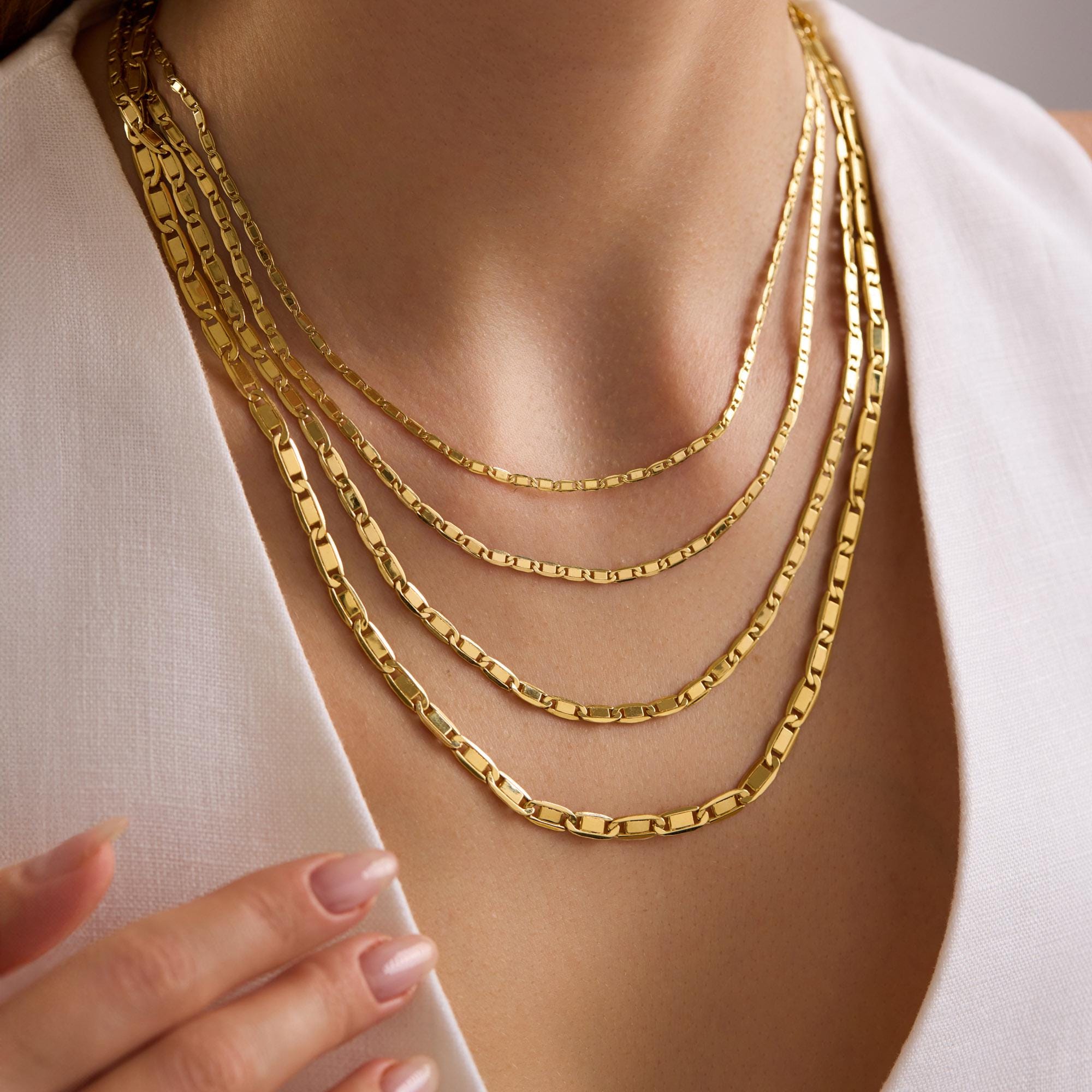 VALENTINO GOLD CHAIN NECKLACE/ゴールド/ネックレス 14K Gold Valentino Chain Necklace, Gold Valentino Chain Necklace