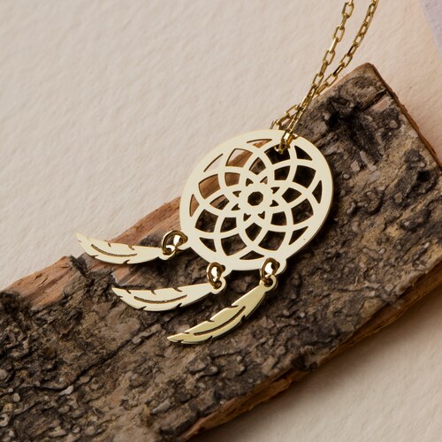 Gold Clover Necklace / Cute shops Necklace / 14k Gold Shamrock Necklace / Flower Necklace / Lucky Necklace / Gift For Her