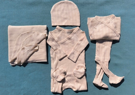 Neugeborenen-Heimkehr-Outfit Set, geschlechtsneutrales Coming-Home-Set für Neugeborene, 5-teilig, %100 organic-Ekstra-Soft Naturstoff