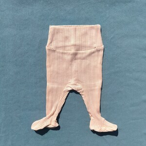 Neugeborenen-Heimkehr-Outfit Set, geschlechtsneutrales Coming-Home-Set für Neugeborene, 5-teilig, %100 organic-Ekstra-Soft Naturstoff image 5