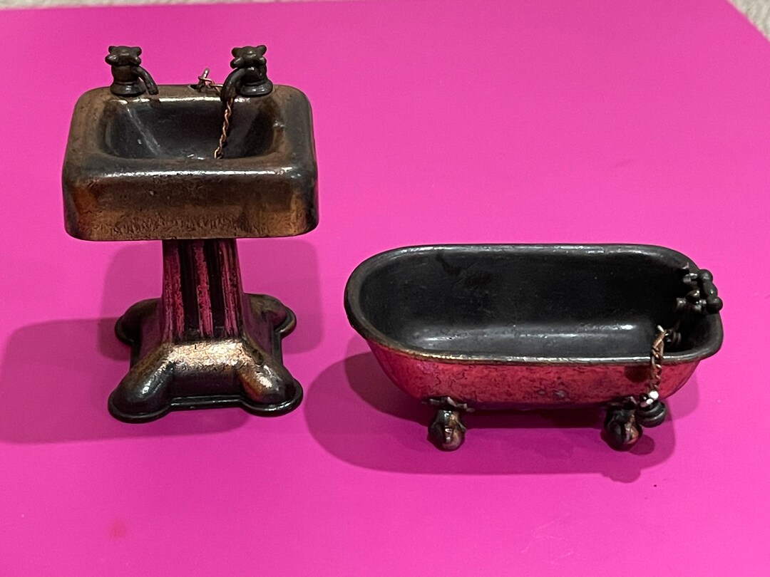 Durham Miniatures Bath Set Pedestal Sink Clawfoot Tub dollhouse