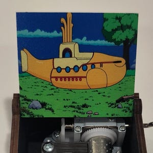 Yellow submarine music box, Wood Handmade Home decorations Christmas Gifts nature summer plants friendship father&#39;s day 90s, The Beatles