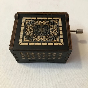 Aladdin music box, Hot Wooden Handmade Home decorations Christmas Gifts romantic friendship boite à musique mother&#39;s day 90s