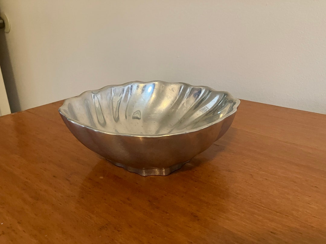 Wilton Armetale Square Scalloped Serving Bowl/ Mount Joy PA Etsy