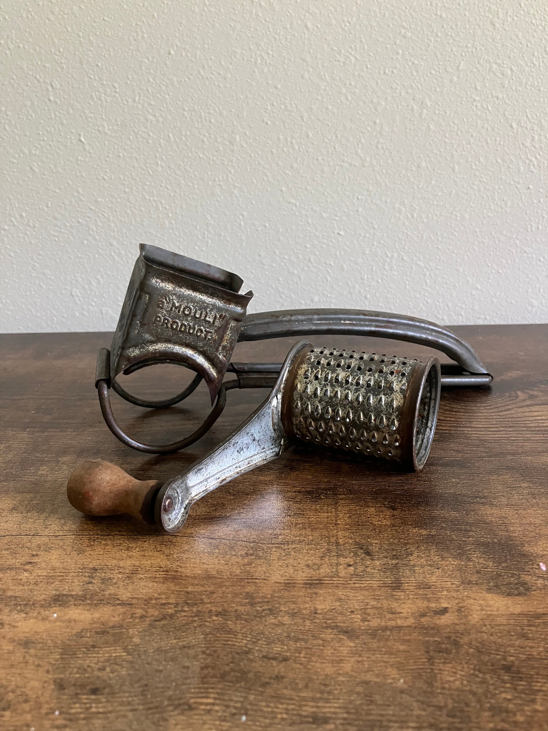 Vintage Rotary Cheese Grater Parmesan Chz Hand Crank WORKS