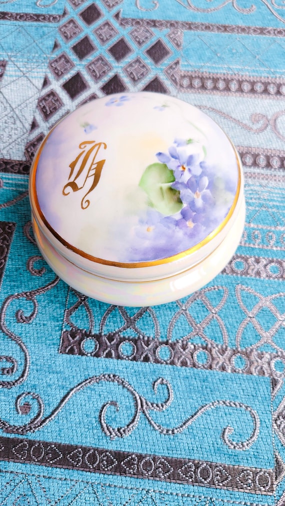 French Jewelry Ring Holder Hand Painted AKD Porcel
