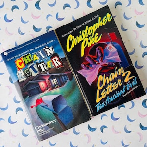 Juego de 1 y 2 libros de cartas en cadena de Christopher Pike // El mal ancestral // Ficción juvenil de bolsillo de Archway // Libros de terror antiguos // Década de 1990