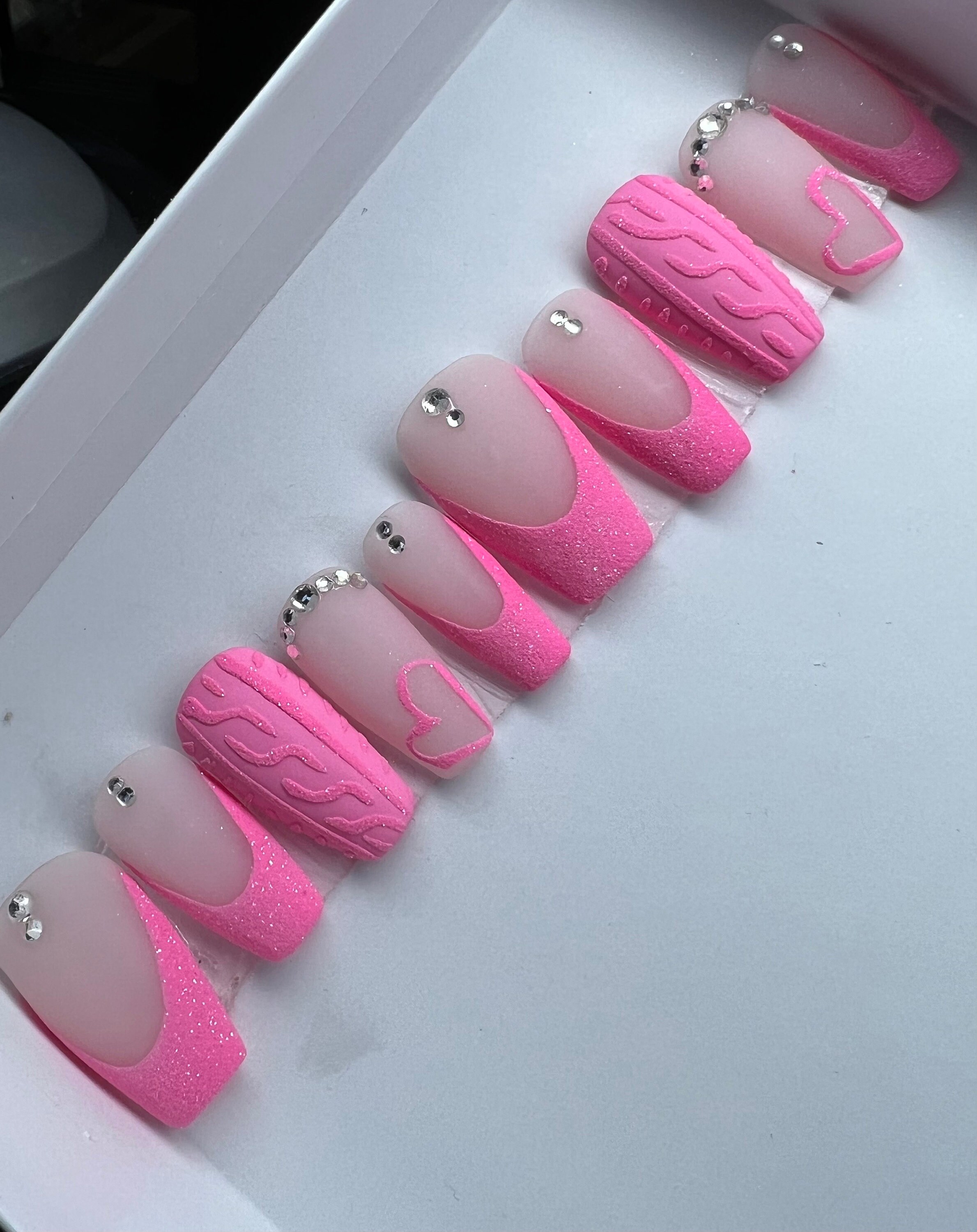 Pink Valentines Day Nails glitter heart 2D Matte sweater nail