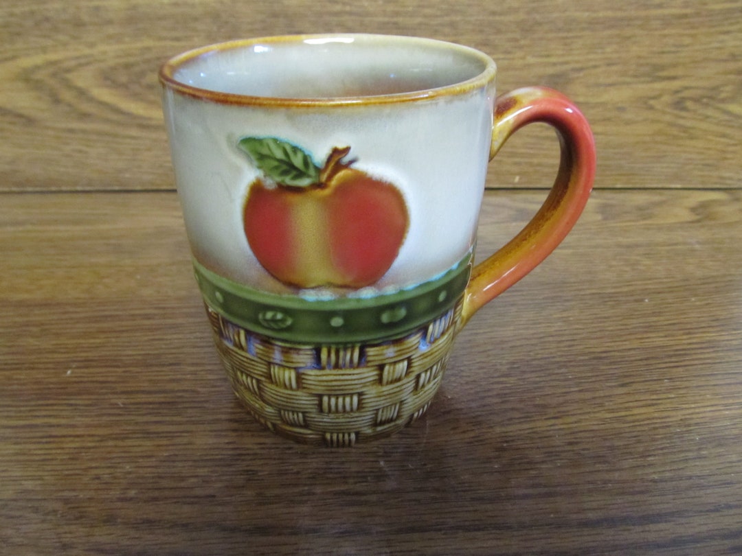 Vintage Ceramic / Stoneware Basket of Apples Coffee Mug - Etsy