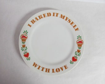 Vintage 1982 Avon Plate "I Baked It Myself with Love"