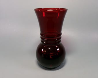Anchor Hocking Midcentury Royal Ruby Red Glass Vase
