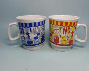 Pair of Vintage Ceramic Stackable Coffee Mugs from Sy Japan