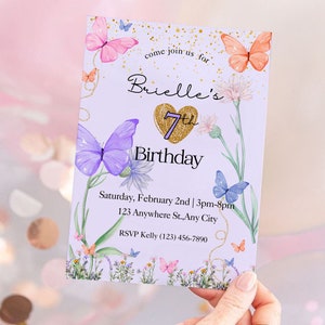 Inbjudan till födelsedag i pastellfärgad fjäril, inbjudan till blommig fjäril