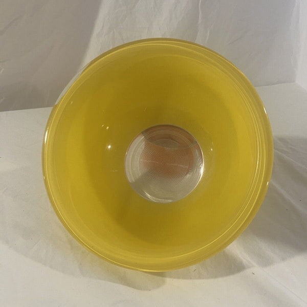 Vintage PYREX | Clear Bottom | Yellow #323 | 2 1/2 (2.5) Liter Nesting Mixing Bowl