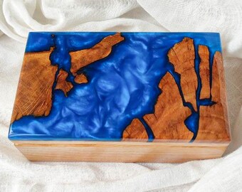 Ice Blue Jewelry Organizer with Personalization, Jewelry Box for Women, Large Ring Holder, Custom Epoxy Resin Storage, Gift For Sister & Mum