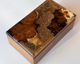 Personalisierte Schmuckschatulle aus Olivenholz, Epoxidharz Aufbewahrungsbox, handgefertigter Schatzorganisator, Erinnerungsboxen