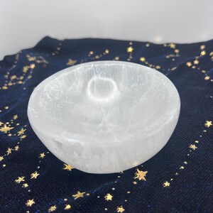 Selenite/ Satan spar 4 inch bowl