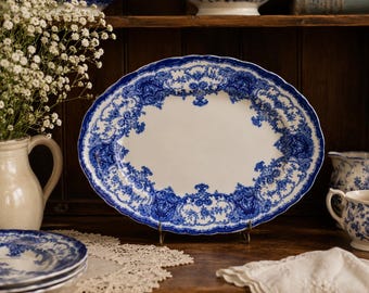 Antique Flow blauwe ovale serveerschaal John Maddock Dainty 16 3/4" Transferware