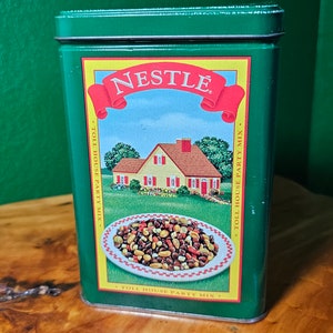 Vintage Nestlé Tin