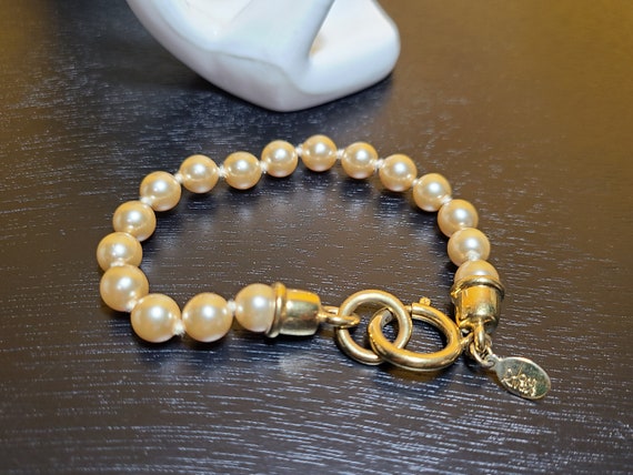 Vintage Joan Rivers Pearl Bracelet - image 7