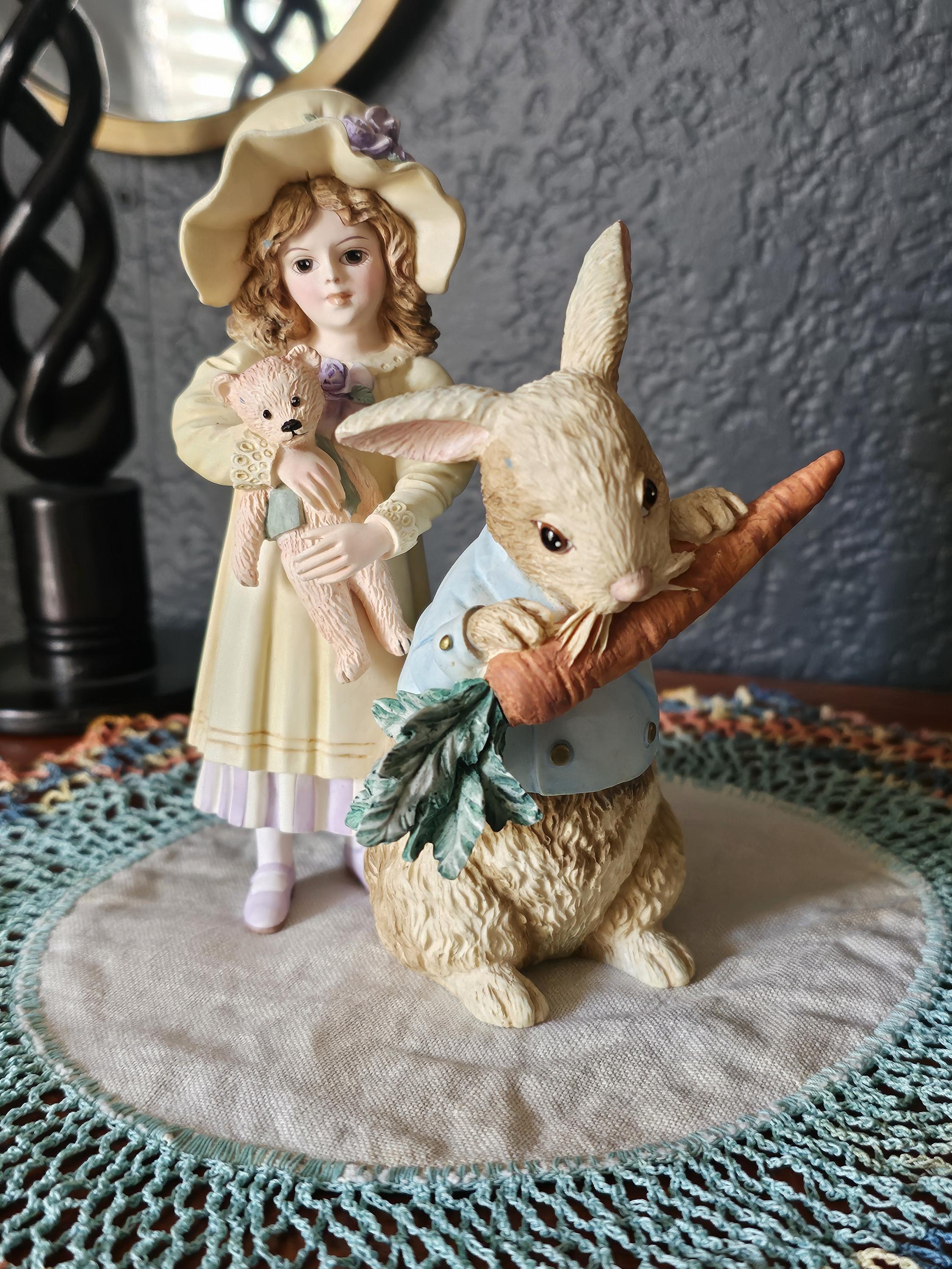Vintage Jan Hagara Figurines - Etsy