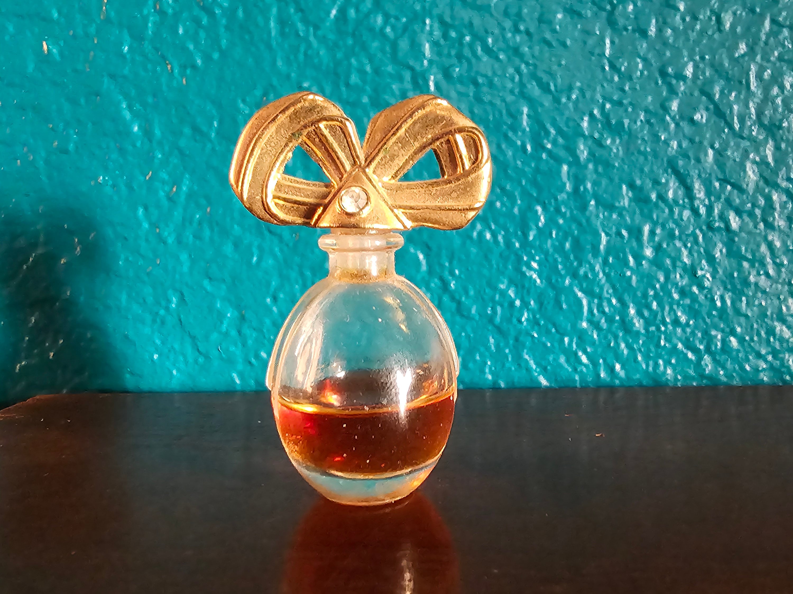 Vintage Elizabeth Taylor White Diamonds RARE Classic White Diamonds 1/4oz True Perfume Parfum & 1  main image 3