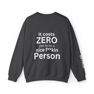 it costs zero yen white print pullover sweatshirt