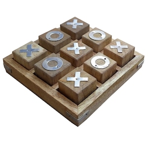 Printed Wooden Puzzle - Tic Tac Toe, Noughts and Crosses (5x5