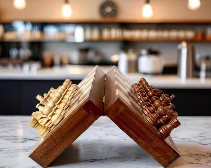 Luxury Chess Set, Regal Chess Set, Walnut-beechwood Chess Board ...