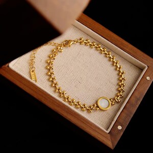Gold Star Chain Bracelet: 14k Plated Stainless Steel Link