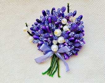 Handmade embroidery flower bouquet brooch with pin