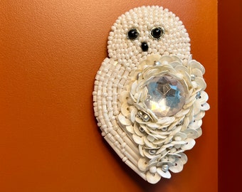 Handmade embroidery owl brooch