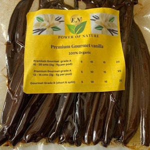 Organic vanilla pods, premium, Bourbon, Vanilla beans, vanilla planifolia, Gourmet, Natural, Aromatic, High Vanillin, plumb, moist