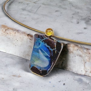 Boulder opal and citrine pendant made of 750 yellow gold and 925 silver image 1