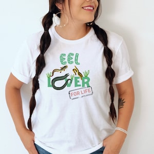 Eel shirt, Eel t-shirt, Cute Eel tee, Eel tee, Animal tee, Mother&#39;S Day Gift, Best Friend Gift, Animal Gift, Gift For Him, Love, Animal