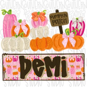 Puede incluir: Un diseño temático de parche de calabaza en rosa y naranja con la palabra "bemi" en letras marrones. El diseño presenta calabazas, lazos y un letrero que dice "pumpkin patch".