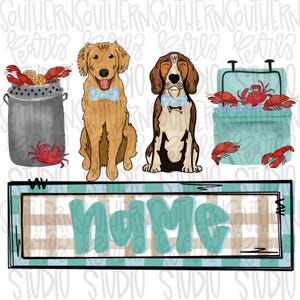 Op de afbeelding: Een digitale illustratie met een golden retriever en een beagle, beide met lichtblauwe vlinderdasjes, tussen een grijze metalen pan vol rode kreeften en een turquoise koelbox met meer kreeften, boven een naamlabel.