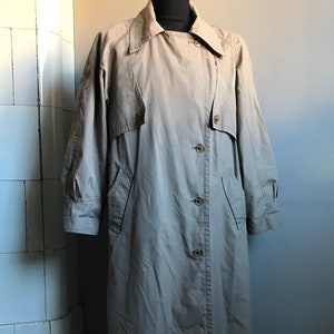 Vintage Trench Coat with Shoulder Pads Size 40-42