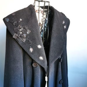 UNWORN Black Wool Coat, Fashionable Outerwear for Women, Vintage Winter Dress Coat Size EU38-40 UK 14