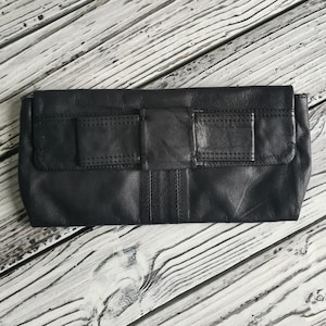 Black Natural Leather Vintage Clutch Bag with Bow-Knot Flap and Magnetic Snap Closure