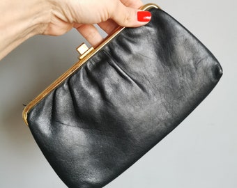 Chic and Sleek: Black Genuine Leather Vintage Clutch Purse