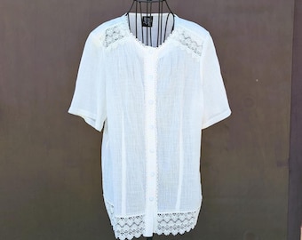 90s Vintage Women's White Mesh Transparent Blouse/shirt Short