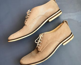 Unisex Brogues Shoes, Vintage Footwear Size EU38.5
