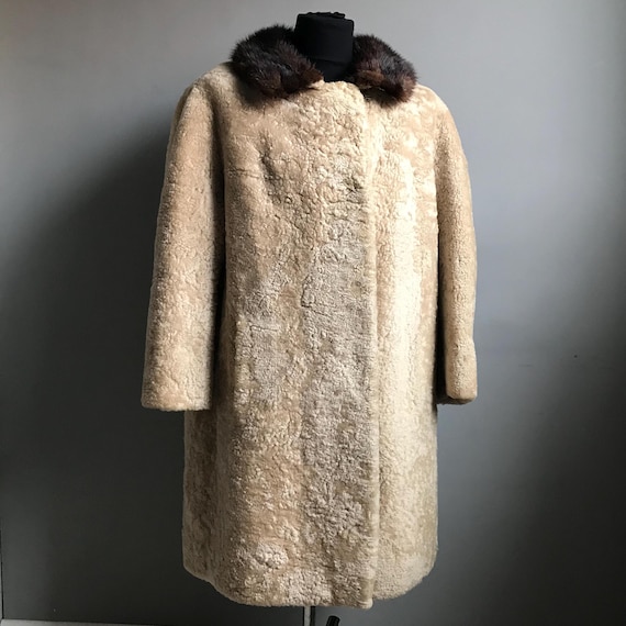 Vintage Sheep Fur Coat, Heavy Warm Winter Mouton Coat Size EU44