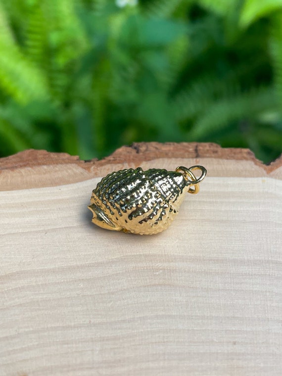 10k Yellow Gold Coated Natural Shell Charm | 1 in… - image 3