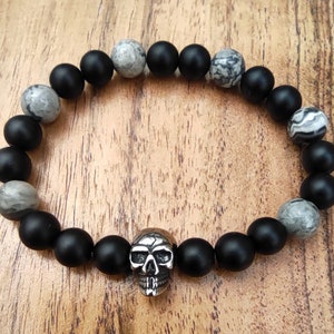 Map Jaspis Matte Black Onyx Armband mit Skull Charm, Heilung Armband, Dualer Schutz