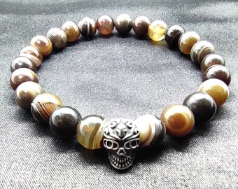 8mm Sardonyx Agate Bracelet with Skull Charm