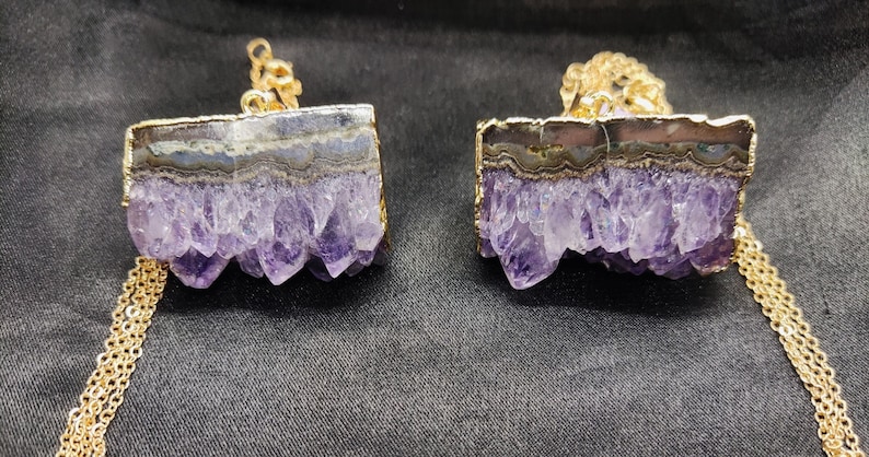 Beautiful Amethyst Slice Necklace, Amethyst Slice Pendant, Raw Amethyst Necklace, Amethyst Druzy, Crystal Necklace, Locket necklace