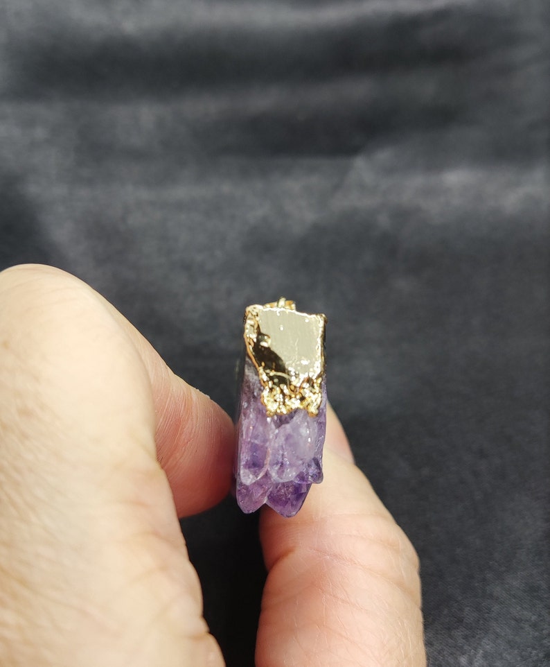 Beautiful Amethyst Slice Necklace, Amethyst Slice Pendant, Raw Amethyst Necklace, Amethyst Druzy, Crystal Necklace, Locket necklace