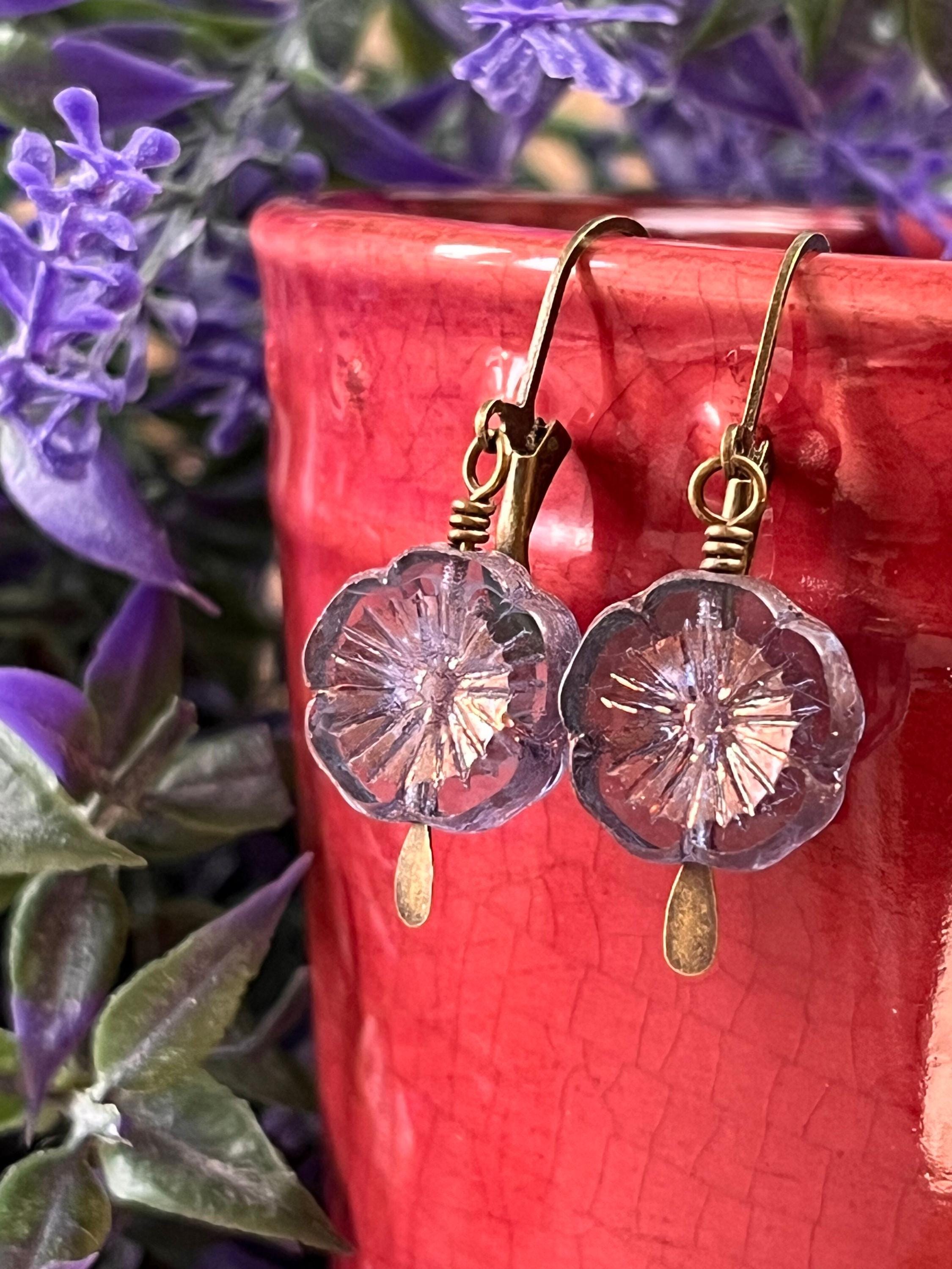 【BLACK PURPLE】Melody Prong Setting Earring韓国人気★追跡付 Teardrop Dark Purple Earrings – Sam Moon Trading